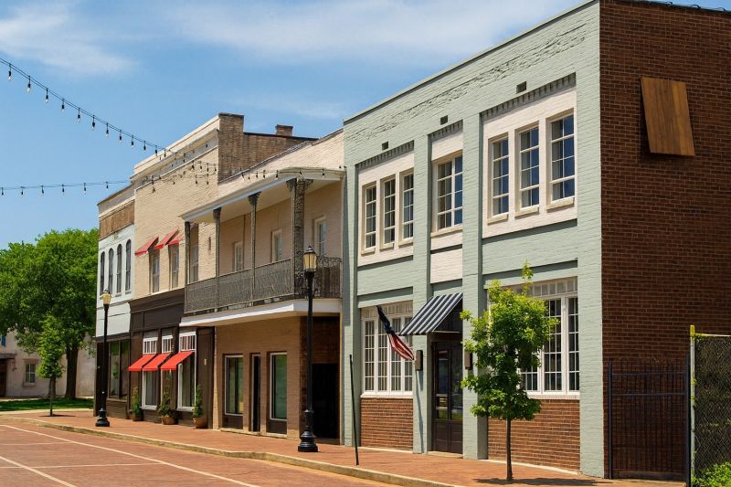 Local Building Raising in Laurel, DE