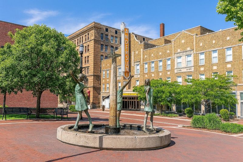 Local Building Raising in Anderson, IN