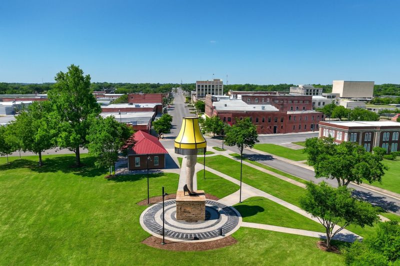 Local Building Raising in Chickasha, OK