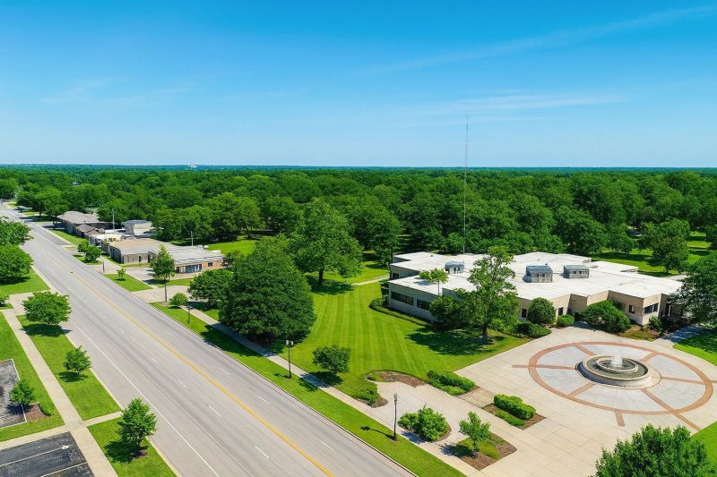 Local Building Raising in Grandview, MO