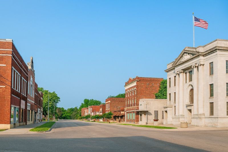 Local Building Raising in Antigo, WI