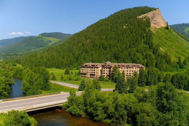 Local Building Raising in Avon, CO