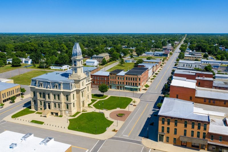 Local Building Raising in Bellefontaine, OH