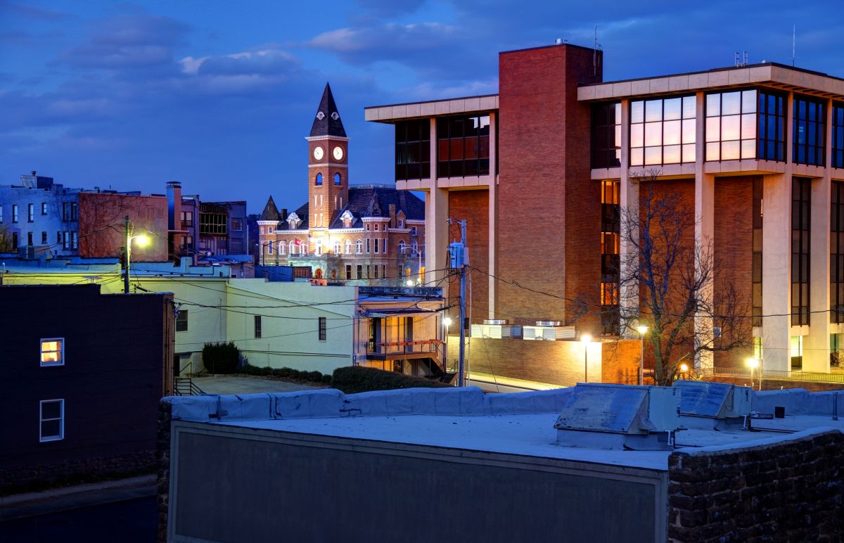 Local Foundation Crack Repair in Fayetteville, AR